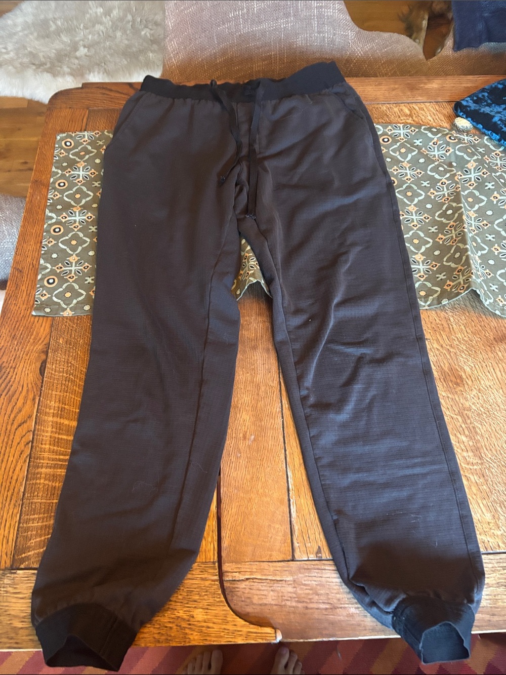 Flylow Men's Black Jogger Pants - Sweatpants
